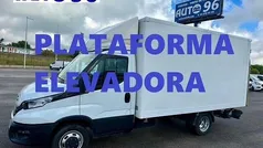 Blanco Usado 2023 Iveco Daily | 33.397 € (Buen precio)