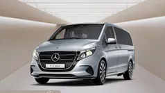 Gris Nuevo 2024 Mercedes V220 Style Monovolumen | 67.760 € (Un poco caro)