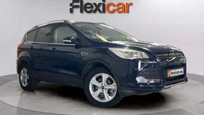 Usado Ford Kuga Titanium 151 CV (111 kW) 2016 SUV