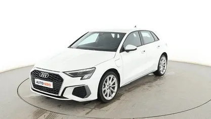 Usado Audi A3 Sportback e-tron S-Line 204 CV (150 kW) 2023 Blanco Utilitario