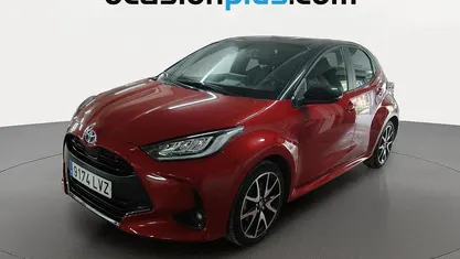 Usado Toyota Yaris Hybrid Plus 116 CV (85 kW) 2022 Utilitario