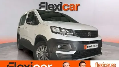 Usado Peugeot Rifter Active 102 CV (75 kW) 2023 Blanco Monovolumen