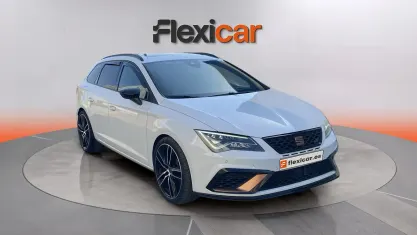 Usado Seat Leon CUPRA 290 CV (213 kW) 2019 Blanco Berlina