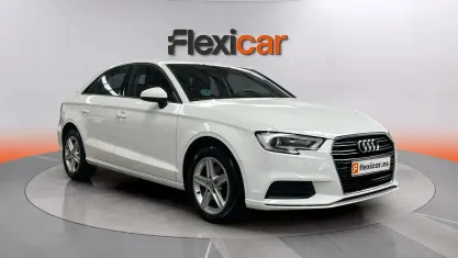 Usado Audi A3 Premium 116 CV (85 kW) 2019 Blanco Berlina