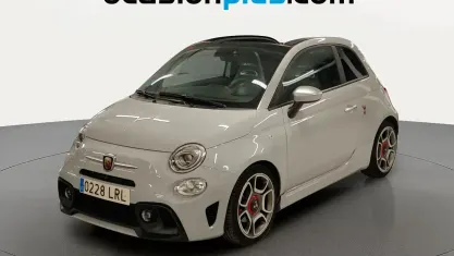 Usado Abarth 500C Turismo 165 CV (121 kW) 2021 Gris Descapotable