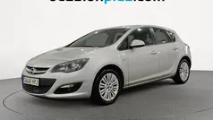 Gris plata Usado 2014 Opel Astra Selective Utilitario | 8400 € (Precio justo)