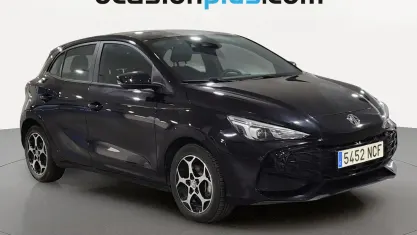 Usado MG MG3 Comfort 116 CV (85 kW) 2025 Negro Utilitario