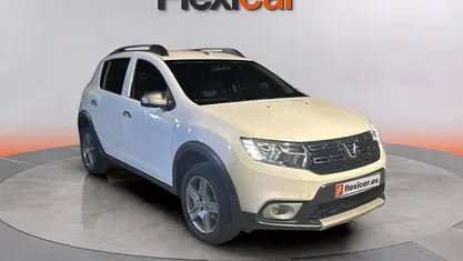 Usado 2019 Dacia Sandero Acces Berlina | 8990 € (Precio justo)