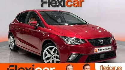 Usado Seat Ibiza Style 75 CV (55 kW) 2018 Rojo Utilitario