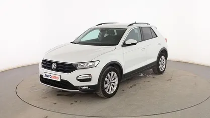 Usado VW T-Roc Advance 110 HP (80 kW) 2021 Branco SUV