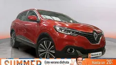 Rojo Usado 2015 Renault Kadjar Zen SUV | 13.290 € (Precio justo)