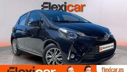 Occasion Toyota Yaris Active 69 PK (50 kW) 2018 Zwart Hatchback
