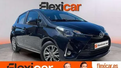 Occasion Toyota Yaris Active 69 PK (50 kW) 2018 Zwart Hatchback