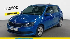 Azul Usado 2018 Skoda Fabia Berlina | 9900 € (Precio justo)