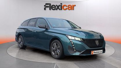 Usado Peugeot 308 Style 131 CV (96 kW) 2024 Verde Utilitario