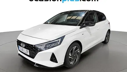 Usado Hyundai i20 100 CV (73 kW) 2022 Blanco Utilitario
