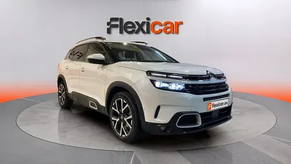 Usado Citroën C5 Aircross Shine 131 CV (96 kW) 2020 Blanco SUV