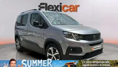 Usado Peugeot Rifter GT 131 CV (96 kW) 2022 Gris Monovolumen