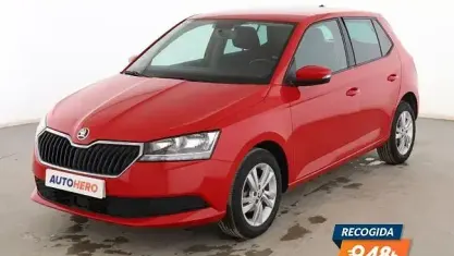 Usado Skoda Fabia Ambition 60 HP (44 kW) 2019 Vermelho Sedan