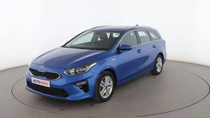 Usado Kia Ceed 120 CV (88 kW) 2020 Azul Utilitario