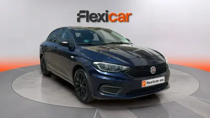 Usado Fiat Tipo Lounge 95 CV (69 kW) 2019 Negro Berlina