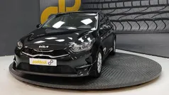 Usado 2023 Kia Ceed Berlina | 19.300 € (Precio justo)