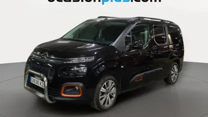 Usado Citroën Berlingo Shine 131 CV (96 kW) 2019 Negro Monovolumen
