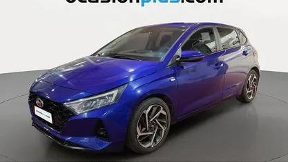 Usado Hyundai i20 100 CV (73 kW) 2021 Azul Utilitario