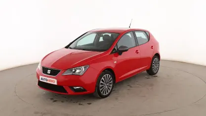 Usado Seat Ibiza CONNECT 90 CV (66 kW) 2015 Rojo Berlina