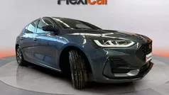Azul Usado 2023 Ford Focus ST-Line Berlina | 15.990 € (Super precio)