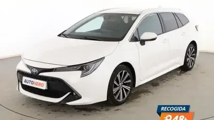 Usado Toyota Corolla Style 196 CV (144 kW) 2022 Blanco Familiar