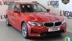 Rojo Usado 2022 BMW 320e Comfort Edition Familiar | 30.700 € (Precio justo)