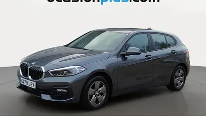 Gris Usado 2021 BMW 118 Utilitario | 22.719 € (Buen precio)