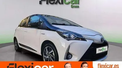 Usado 2020 Toyota Yaris Hybrid Utilitario | 15.490 € (Precio justo)