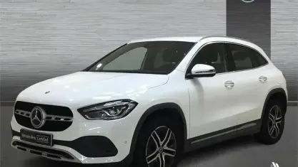 Usado Mercedes GLA200 150 CV (110 kW) 2022 Blanco SUV
