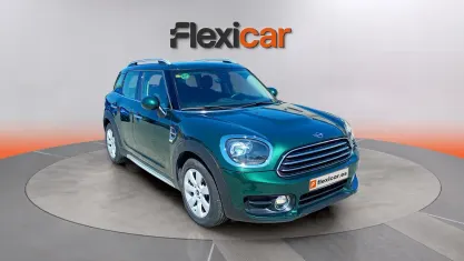 Usado Mini One D Countryman 117 CV (86 kW) 2018 Verde SUV