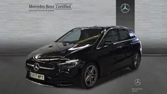 Negro cosmos Usado 2024 Mercedes B180 AMG line Monovolumen | 34.500 € (Precio justo)