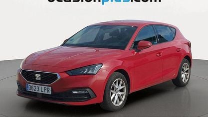 Occasion Seat Leon Style 110 PK (80 kW) 2021 Rood Hatchback