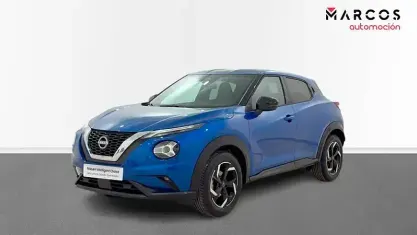 Usado Nissan Juke N-Connecta 114 CV (83 kW) 2023 Magnetic blue negro SUV