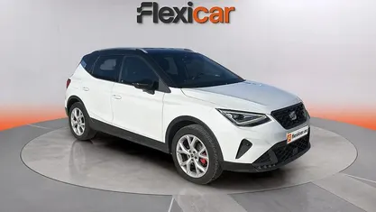 Usado Seat Arona FR 150 CV (110 kW) 2023 SUV