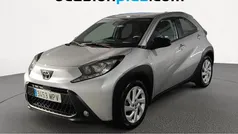 Usado 2024 Toyota Aygo Play Utilitario | 14.273 € (Precio justo)
