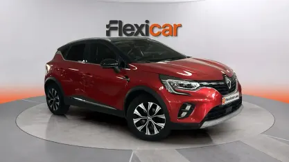 Usado Renault Captur Techno 91 CV (66 kW) 2024 Rojo SUV