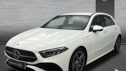 Usado Mercedes A200 AMG line 163 CV (119 kW) 2024 Berlina
