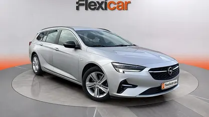 Usado Opel Insignia Business Edition 122 CV (89 kW) 2020 Gris Familiar