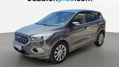 Usado Ford Kuga Vignale 182 CV (133 kW) 2018 Gris SUV