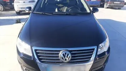 Usado VW Passat Highline 140 CV (102 kW) 2006 Negro Berlina