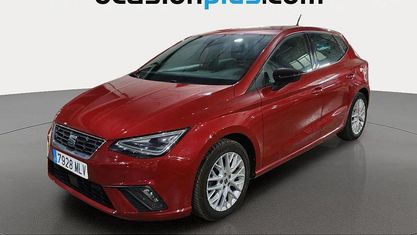 Usado Seat Ibiza FR 110 CV (80 kW) 2023 Rojo Utilitario