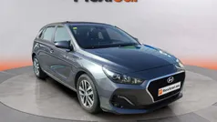 Gris Usado 2020 Hyundai i30 Berlina | 18.390 € (Precio justo)