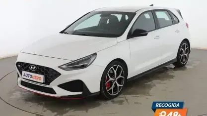 Usado Hyundai i30 250 HP (183 kW) 2023 Branco Sedan