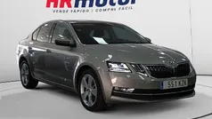 Gris Usado 2019 Skoda Octavia Style Berlina | 17.940 € (Precio justo)